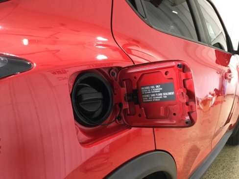 Used 2016 Nissan Juke SL image 22