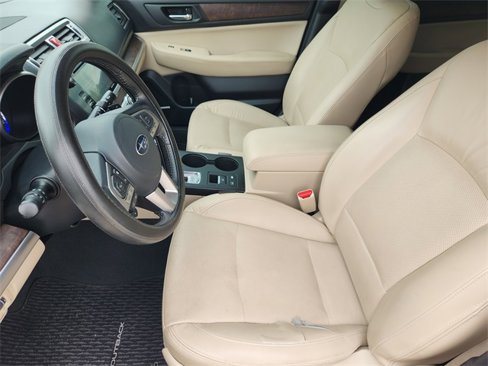 Used 2016 Subaru Outback 3.6R Limited image 13