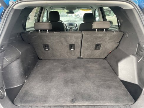 Used 2020 Chevrolet Equinox LT w/ Driver Convenience Package image 19