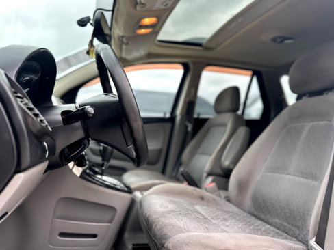 Used 2006 Saturn Vue 2WD image 8