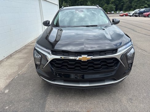 Certified 2024 Chevrolet Trax LT w/ LT Convenience Package image 6