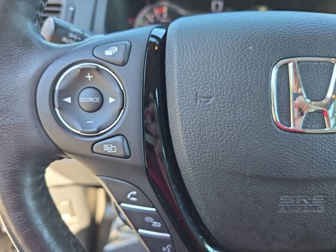 Used 2017 Honda Pilot Elite image 18