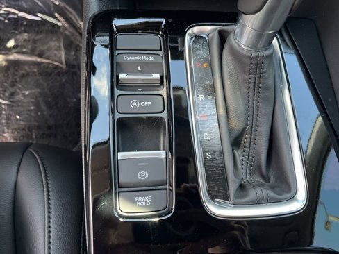 New 2025 Acura Integra image 17