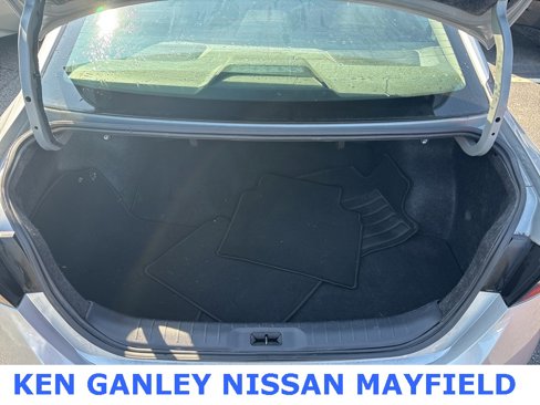 Used 2023 Nissan Altima 2.5 SV image 18
