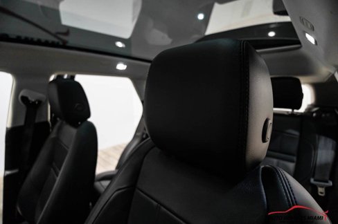Used 2022 Land Rover Range Rover Evoque SE image 47