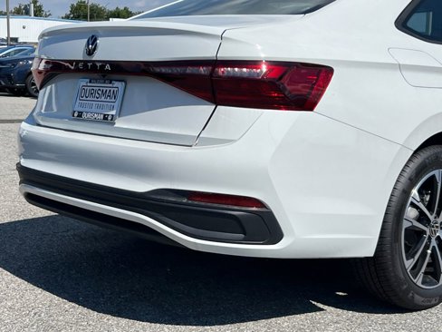 New 2025 Volkswagen Jetta Sport image 5