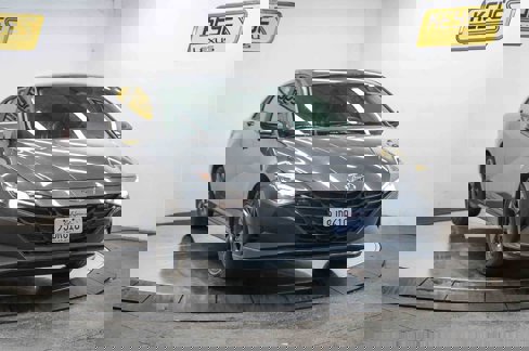 Used 2023 Hyundai Elantra Blue image 5