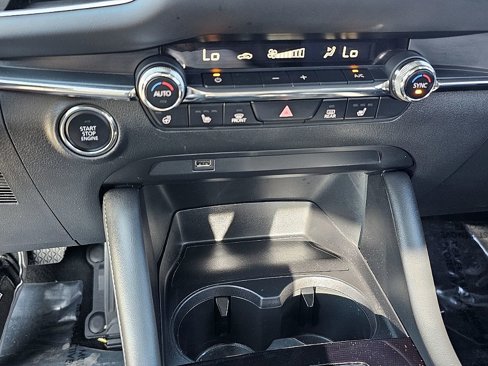 Certified 2021 MAZDA MAZDA3 2.5 Turbo Sedan w/Premium Plus image 31