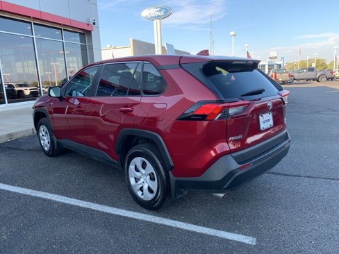 Used 2024 Toyota RAV4 LE image 6
