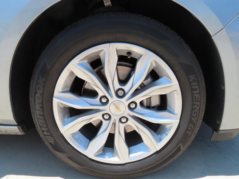 Used 2024 Chevrolet Malibu LT image 11