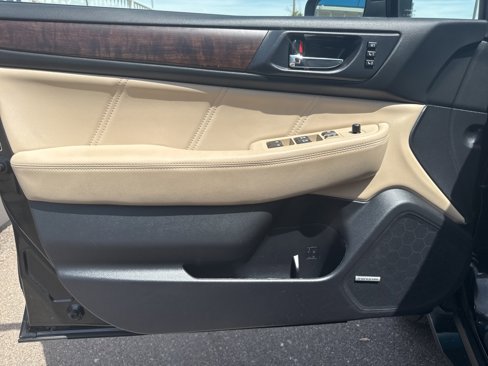 Used 2019 Subaru Outback 2.5i Limited image 15