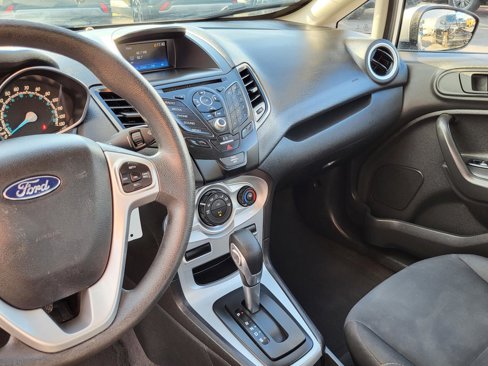 Used 2019 Ford Fiesta SE image 24