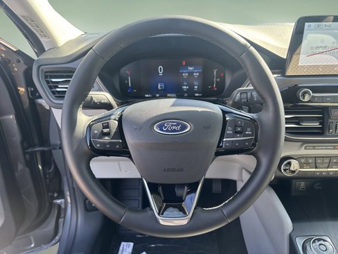 New 2025 Ford Escape Active image 9