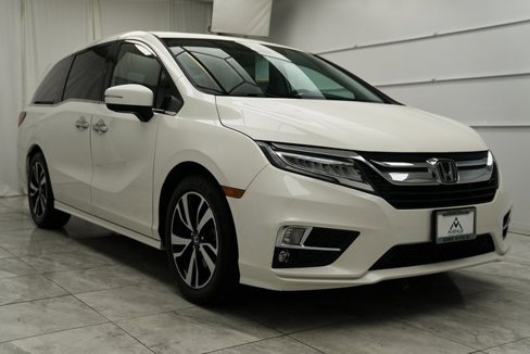 Used 2019 Honda Odyssey Elite image 2