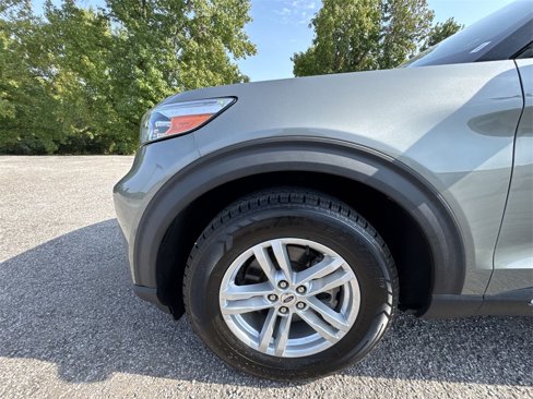 Used 2020 Ford Explorer XLT w/ Equipment Group 202A image 10
