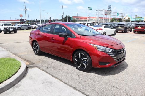 New 2025 Nissan Versa SR w/ Trunk Package image 12