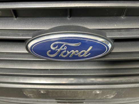 Used 2020 Ford Transit Connect XL image 9