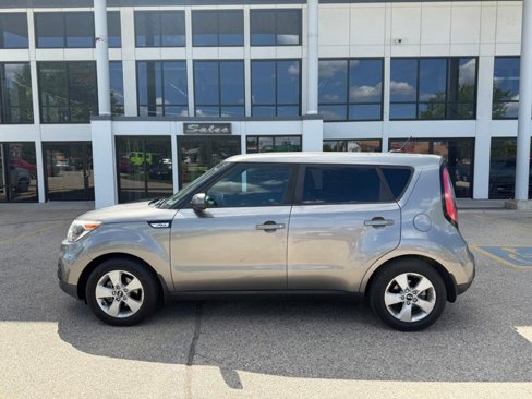Used 2017 Kia Soul image 8