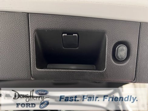 Used 2015 Chevrolet Suburban LTZ image 36