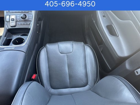 Used 2021 Hyundai Santa Fe Limited image 25