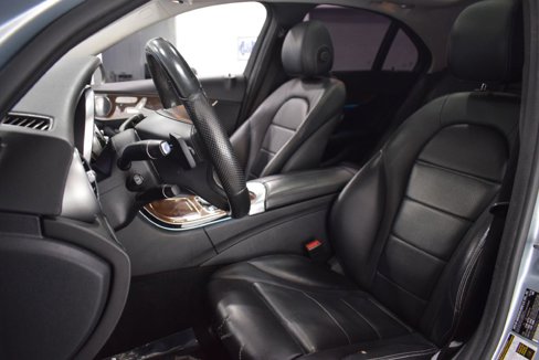 Used 2017 Mercedes-Benz C 300 4MATIC Sedan w/ Premium 3 Package image 10