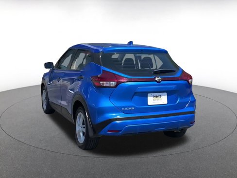 Used 2024 Nissan Kicks S image 11