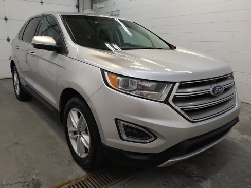 Used 2018 Ford Edge SEL w/ Equipment Group 201A image 13