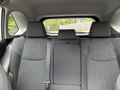 Used 2021 Toyota RAV4 XLE w/ Convenience Package image 22