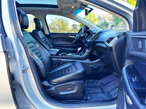 Used 2015 Ford Edge SEL w/ Equipment Group 201A image 29