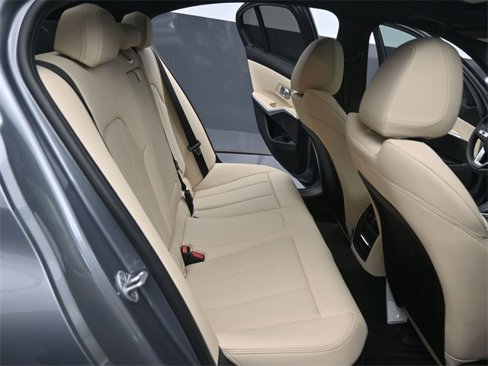 New 2024 BMW 330i Sedan w/ Convenience Package image 29