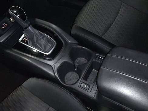 Used 2020 Nissan Rogue S w/ Special Edition Package image 26
