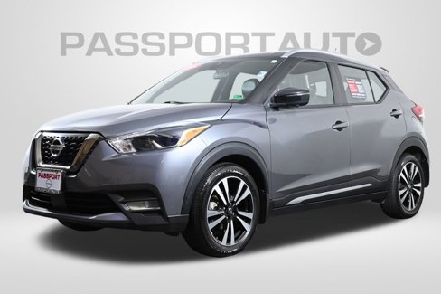 Used 2020 Nissan Kicks SR w/ SR Premium Package image 1