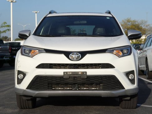Used 2016 Toyota RAV4 SE image 22