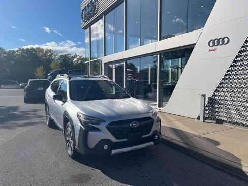 Used 2024 Subaru Outback Limited XT image 3