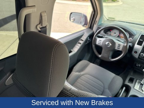 Used 2018 Nissan Frontier PRO-4X image 13