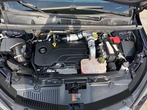 Used 2022 Buick Encore Preferred w/ Safety Package image 19