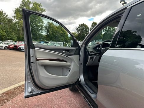 Used 2019 Acura MDX SH-AWD image 12