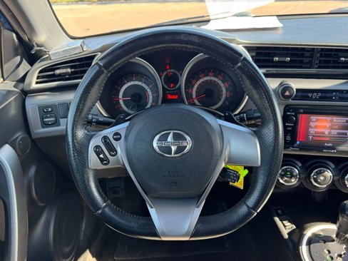 Used 2015 Scion tC image 11