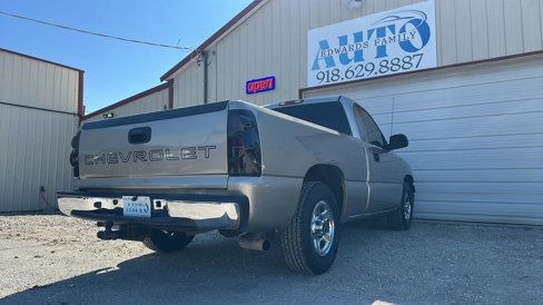 Used 2001 Chevrolet Silverado 1500 2WD Regular Cab image 18