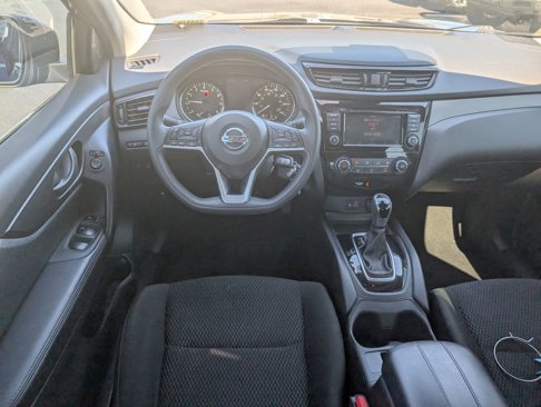 Used 2021 Nissan Rogue Sport S image 12