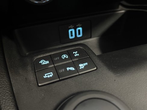 Used 2019 Ford Ranger XLT w/ Equipment Group 302A Luxury image 26