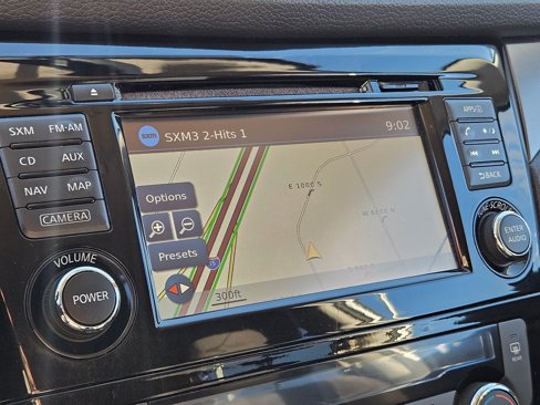 Used 2015 Nissan Rogue SV w/ SV Premium Package image 24