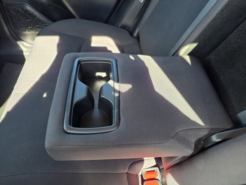 Used 2019 Toyota RAV4 LE image 29