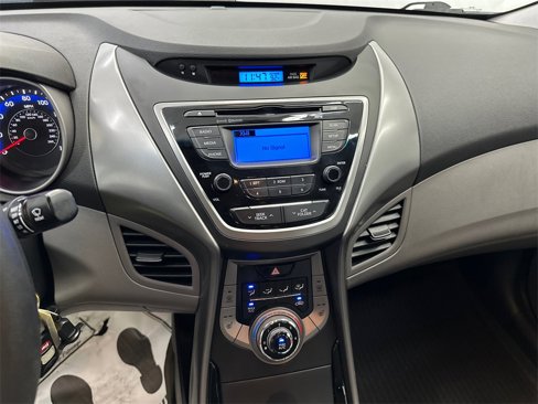 Used 2013 Hyundai Elantra GLS w/ Preferred Pkg image 26