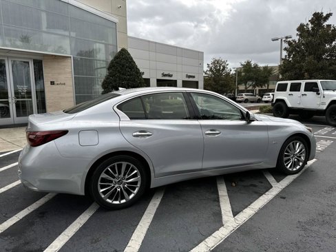 Used 2018 INFINITI Q50 Luxe image 2
