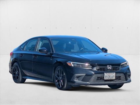 Used 2022 Honda Civic Sport image 3