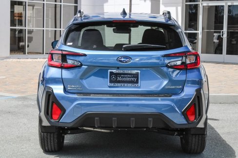 Used 2024 Subaru Crosstrek 2.0i Premium w/ Popular Package #4 image 7