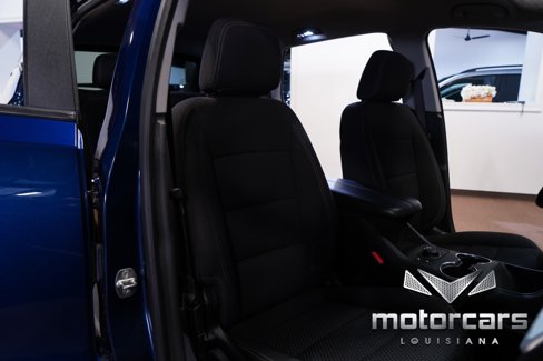 Used 2023 GMC Terrain SLE w/ Driver Convenience Package image 30