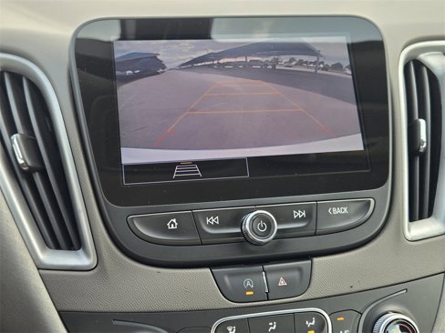 Used 2022 Chevrolet Malibu LT image 13