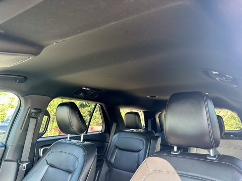 Used 2020 Ford Explorer XLT w/ Equipment Group 202A image 29